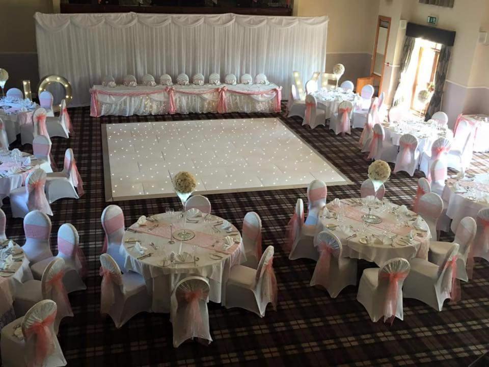 Hindlip The Pear Tree Inn & Country Hotel מראה חיצוני תמונה