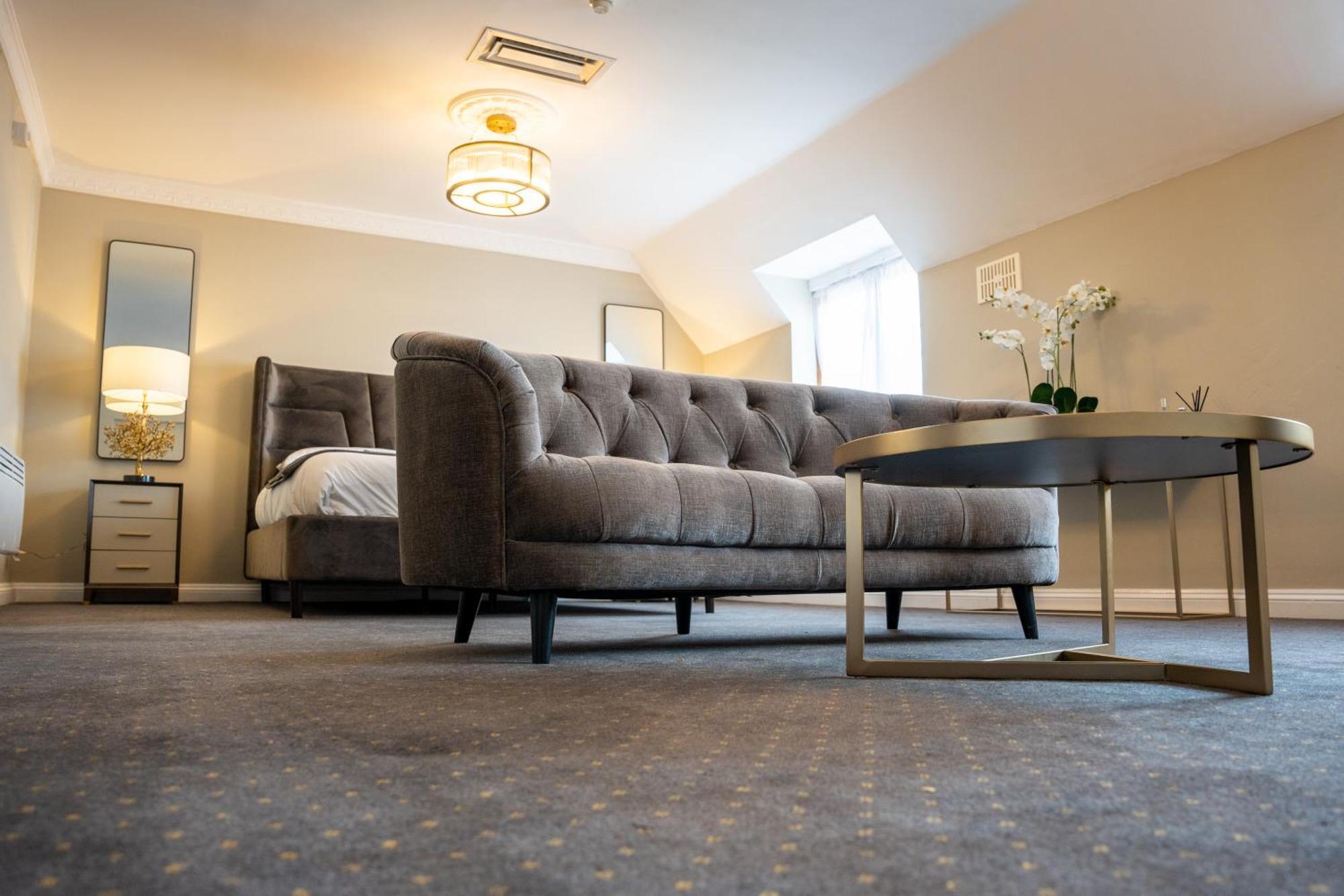 Hindlip The Pear Tree Inn & Country Hotel מראה חיצוני תמונה